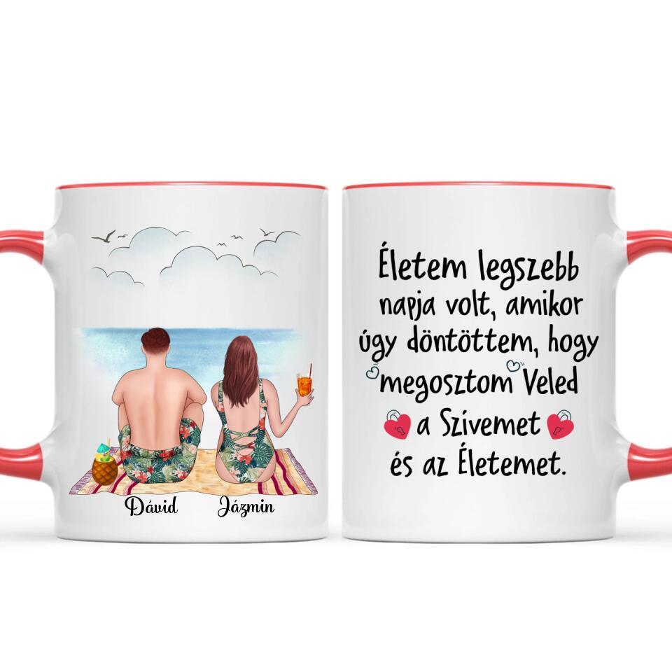 Egyedi bögre pároknak - szerelmesek a strandon