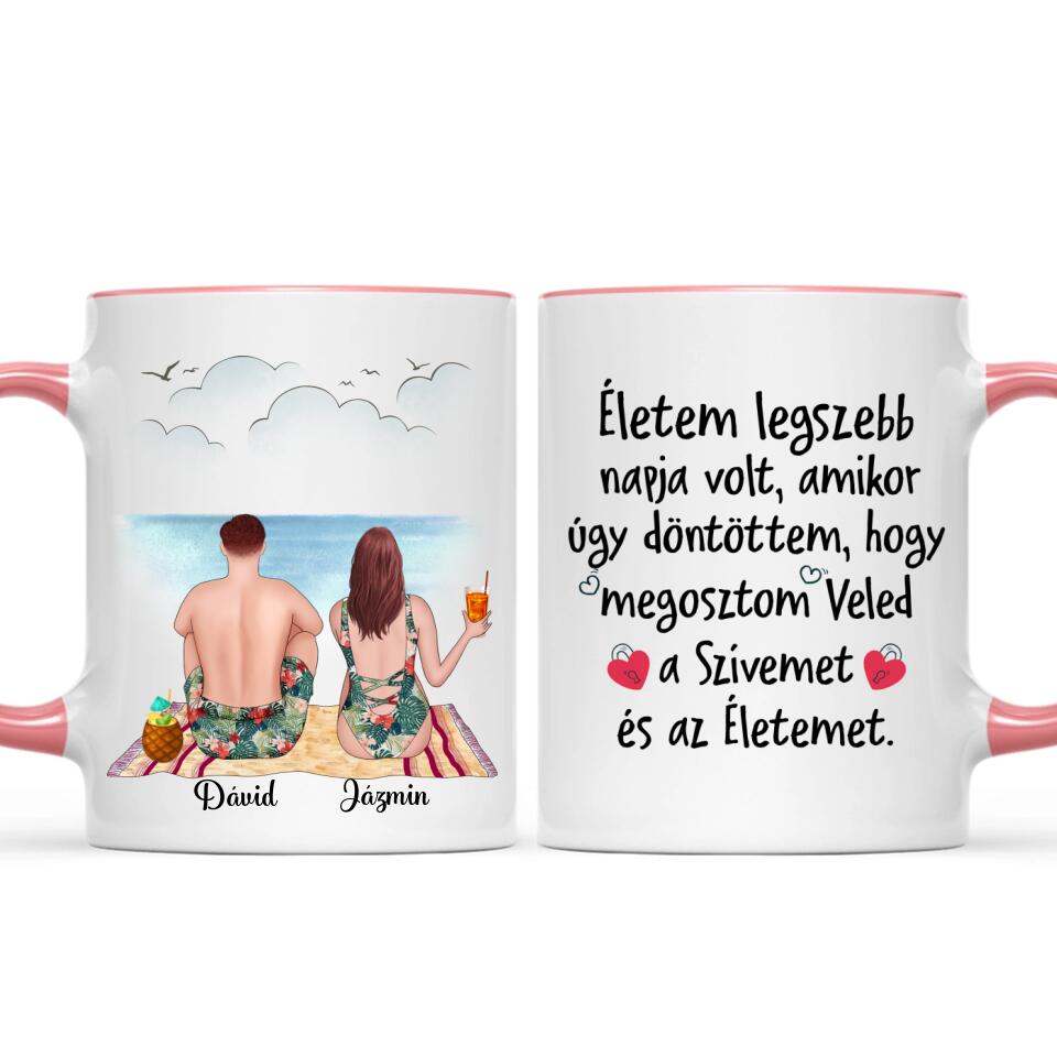 Egyedi bögre pároknak - szerelmesek a strandon