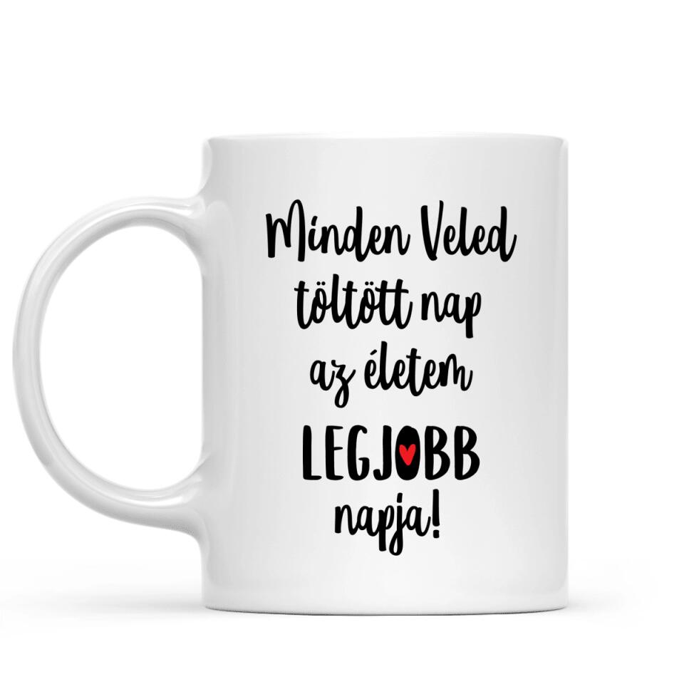 Egyedi bögre pároknak - nevekkel és naptárral