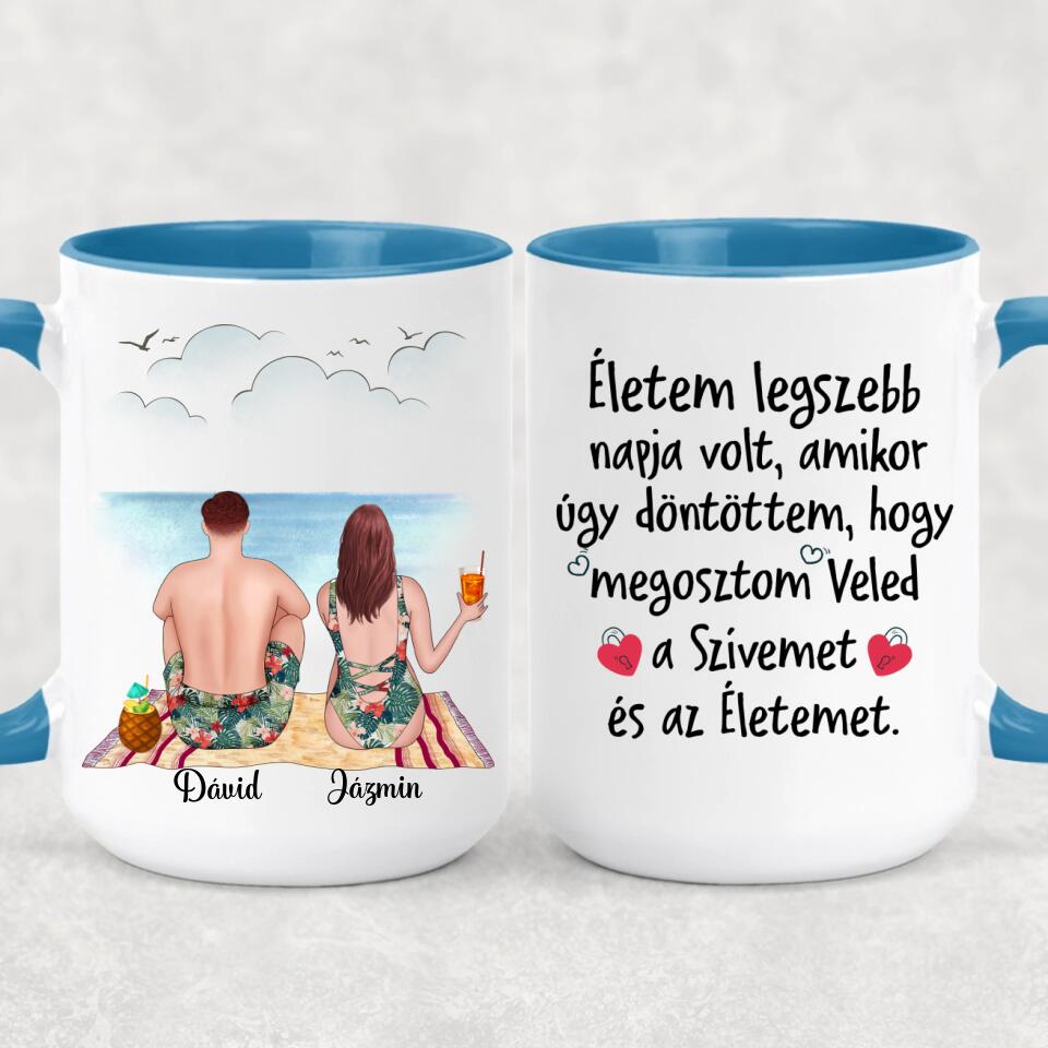 Egyedi bögre pároknak - szerelmesek a strandon