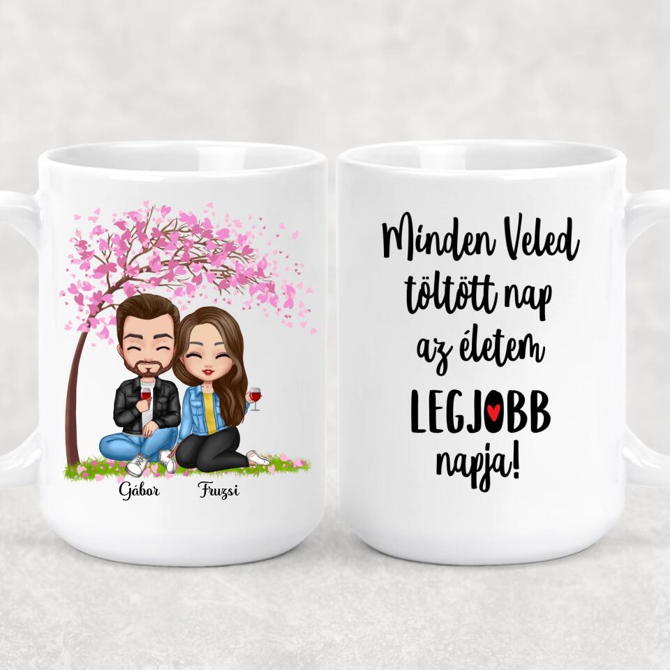 Egyedi szerelmes bögre Chibi karakterekkel