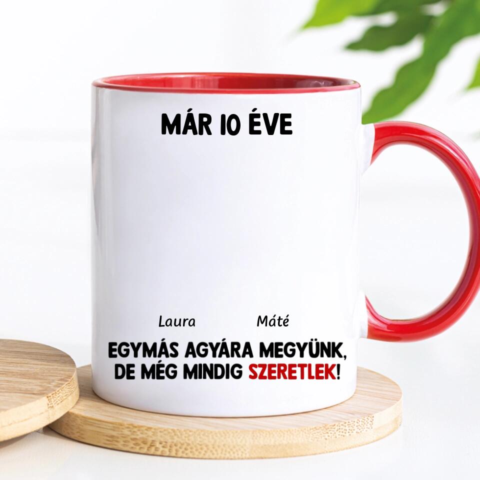 Egyedi bögre szerelmespároknak - egymás agyára megyünk