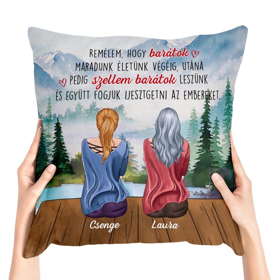 Egyedi párna barátnőknek - szellem barátok