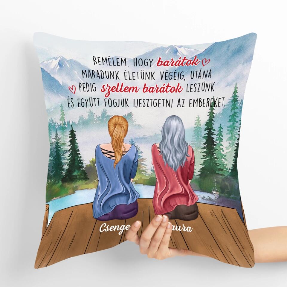 Egyedi párna barátnőknek - szellem barátok