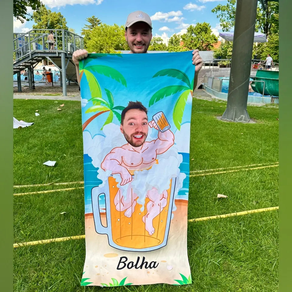 Egyedi vicces strandtörölköző fiúknak - söröskorsó