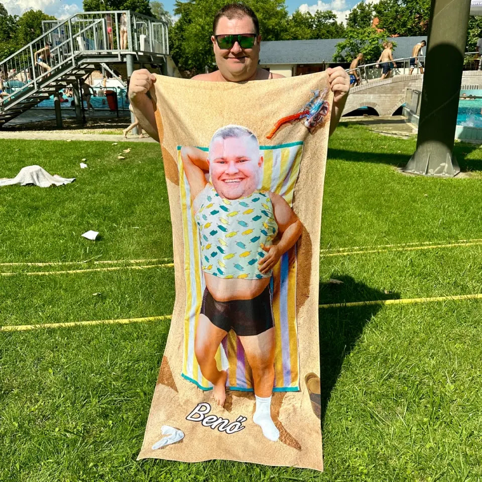 Egyedi vicces strandtörölköző fiúknak - pihenés a parton