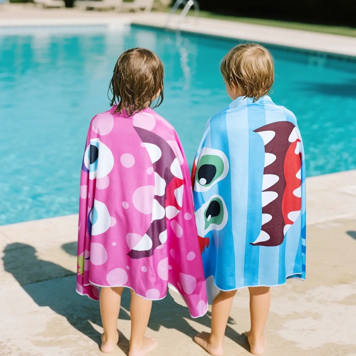 Egyedi törölköző gyerekeknek - cuki szörnyecskék